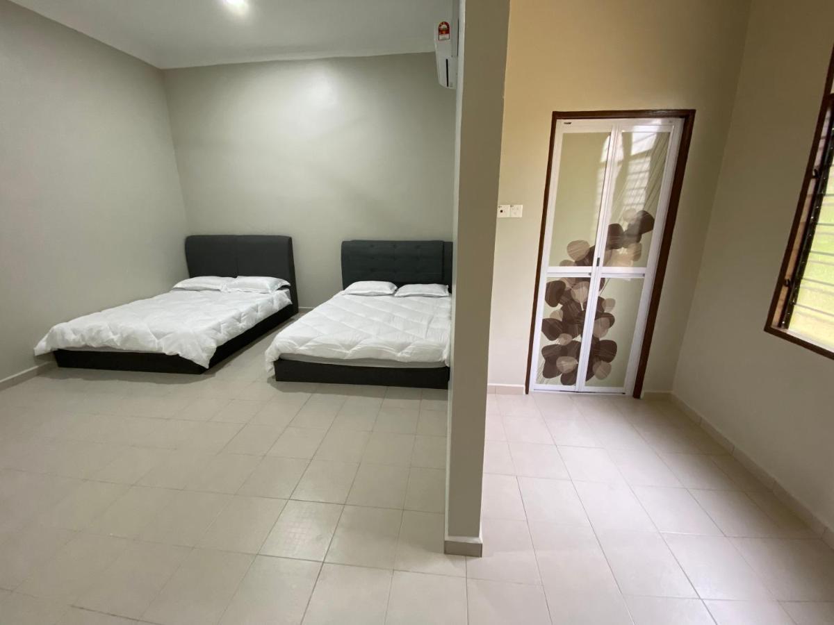 Sasuka Guesthouse Marang Eksteriør bilde