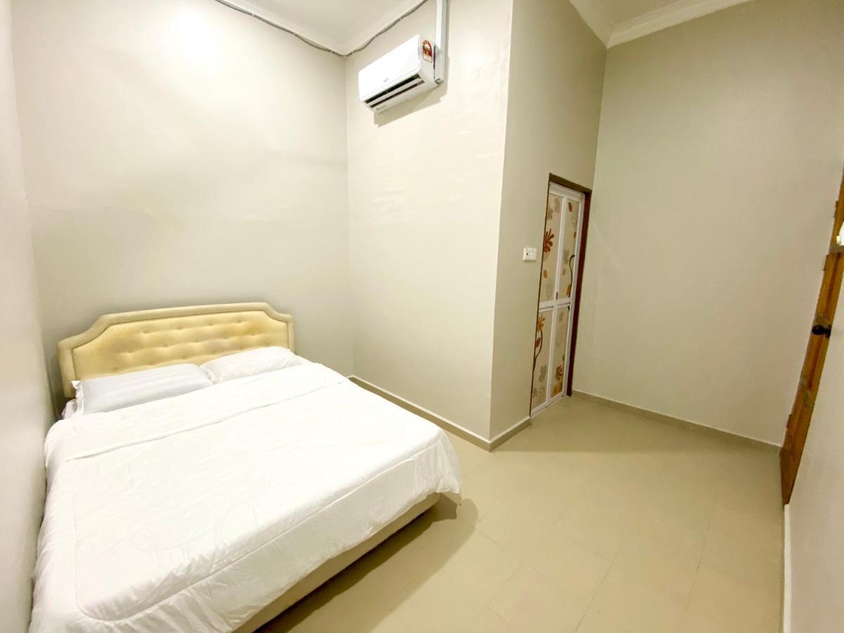 Sasuka Guesthouse Marang Eksteriør bilde