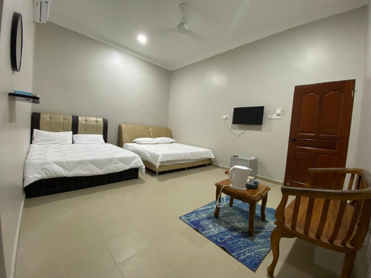 Sasuka Guesthouse Marang Eksteriør bilde