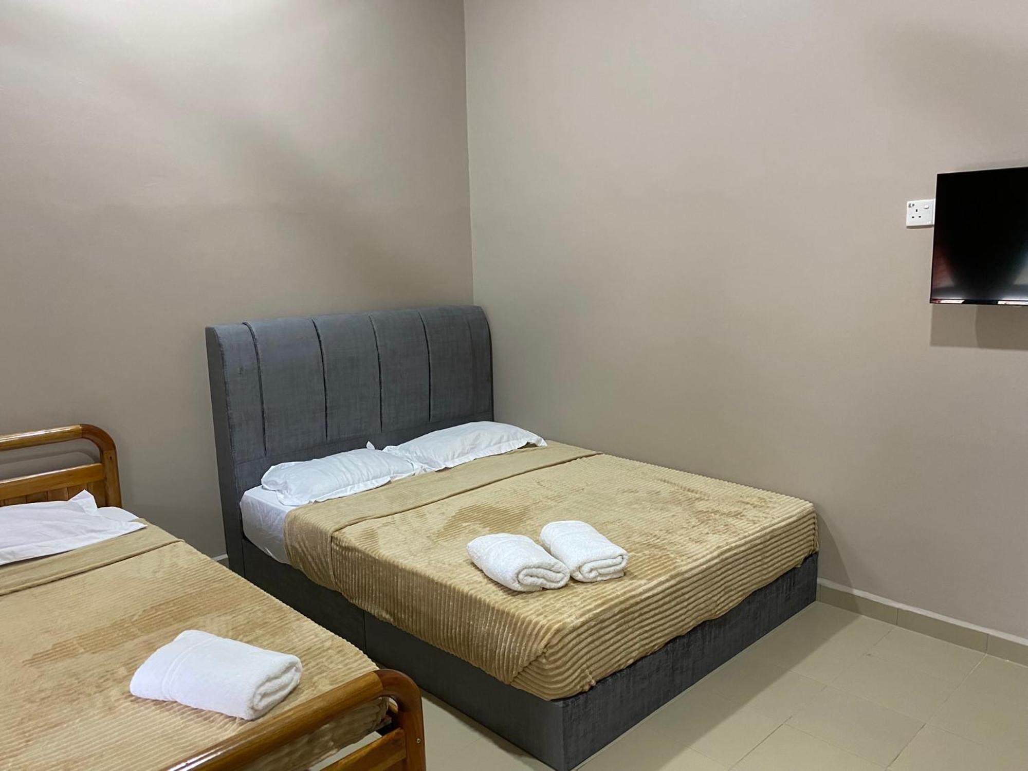 Sasuka Guesthouse Marang Eksteriør bilde