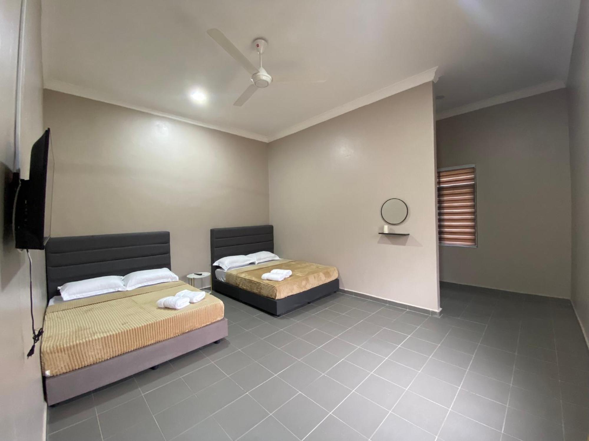 Sasuka Guesthouse Marang Eksteriør bilde